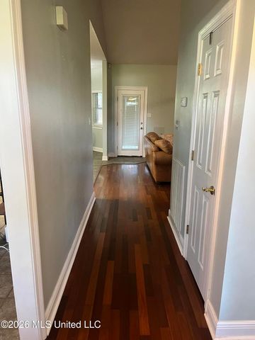 9248 Taylor Drive, Biloxi, MS 39532