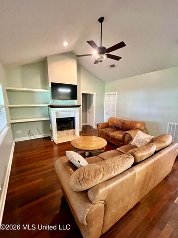 9248 Taylor Drive, Biloxi, MS 39532