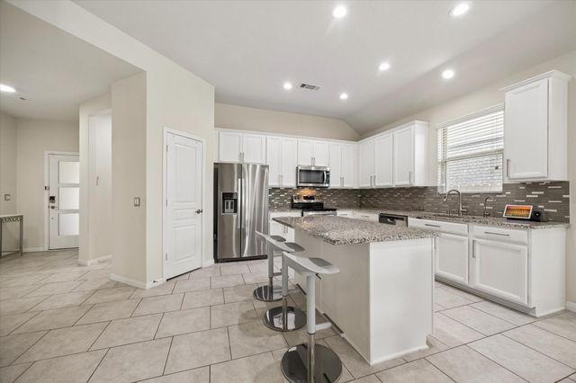 5223 Ivory Glass Drive, Katy, TX 77493