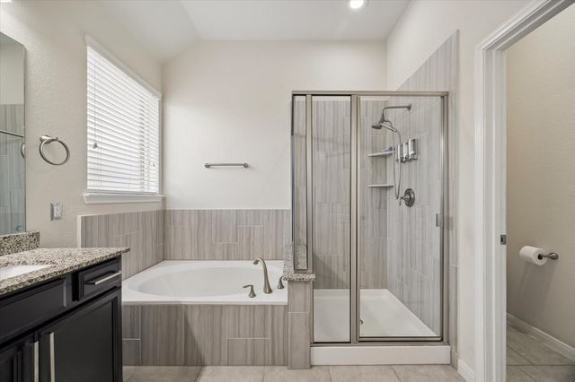 5223 Ivory Glass Drive, Katy, TX 77493