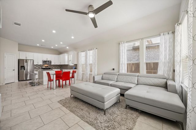 5223 Ivory Glass Drive, Katy, TX 77493