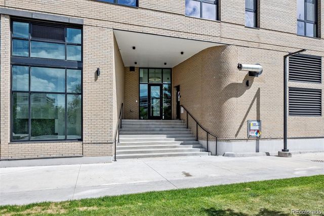 3575 Chestnut Place 502, Denver, CO 80216