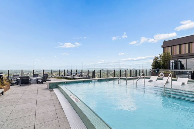 1212 Demonbreun St Apt 1114, Nashville, TN 37203