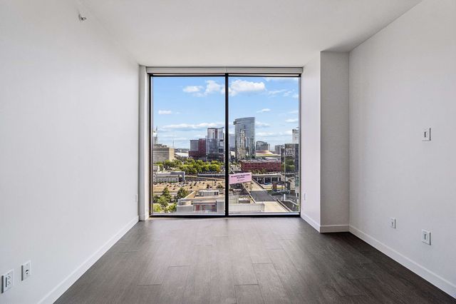 1212 Demonbreun St Apt 1114, Nashville, TN 37203