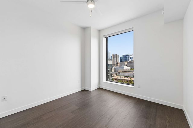 1212 Demonbreun St Apt 1114, Nashville, TN 37203