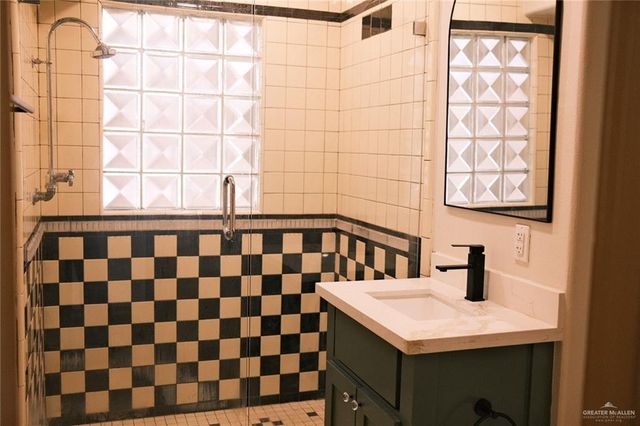 1316 W Maple Avenue, Mcallen, TX 78501