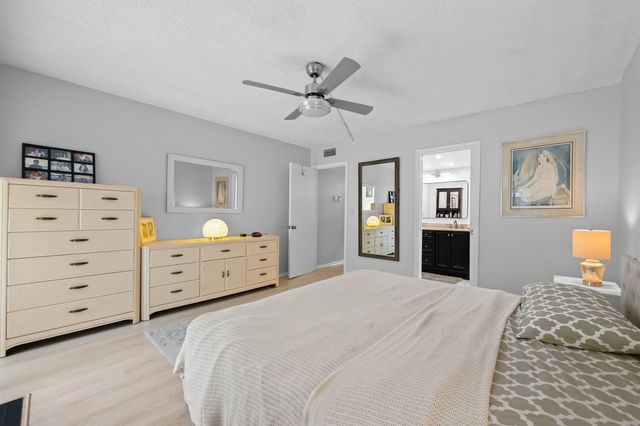 2402 ANTIGUA Circle C2, Coconut Creek, FL 33066