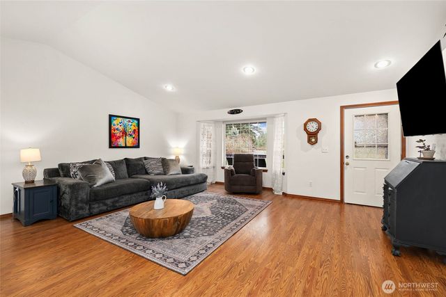 18207 Keona Lane SW, Rochester, WA 98579