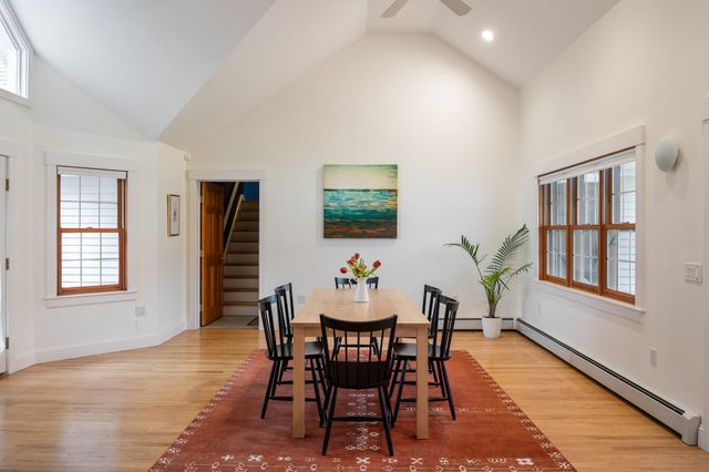 10 Hagan Drive, Essex, VT 05452