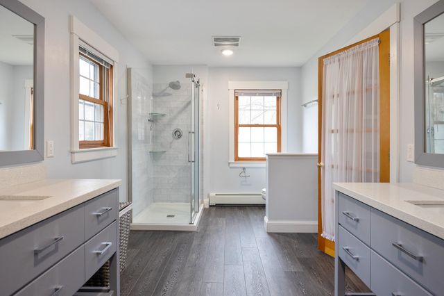 10 Hagan Drive, Essex, VT 05452