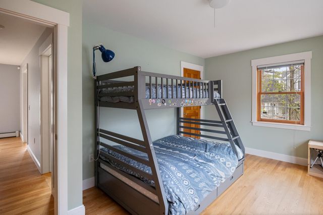 10 Hagan Drive, Essex, VT 05452