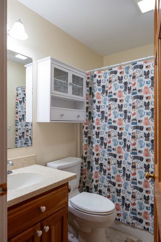 10 Hagan Drive, Essex, VT 05452