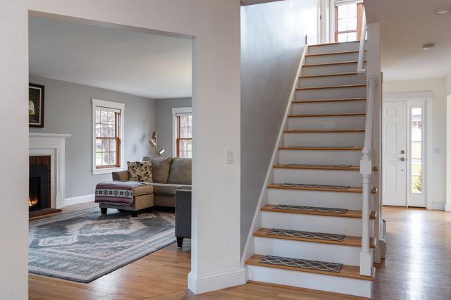 10 Hagan Drive, Essex, VT 05452