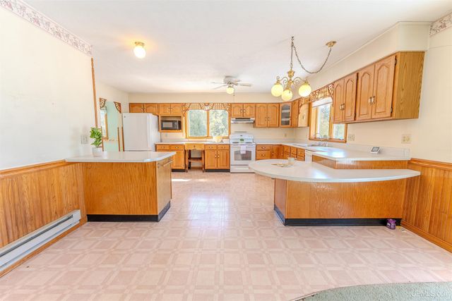 7005 Mm.5 Lane, Garden, MI 49835