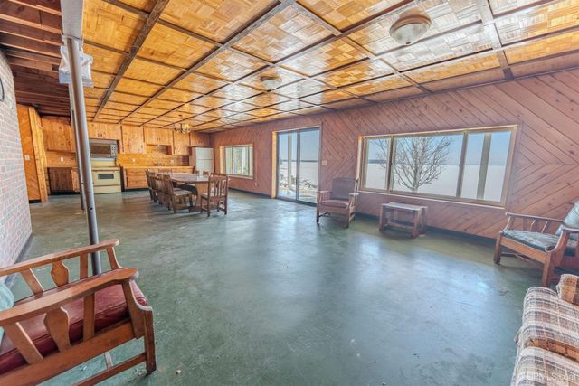 7005 Mm.5 Lane, Garden, MI 49835