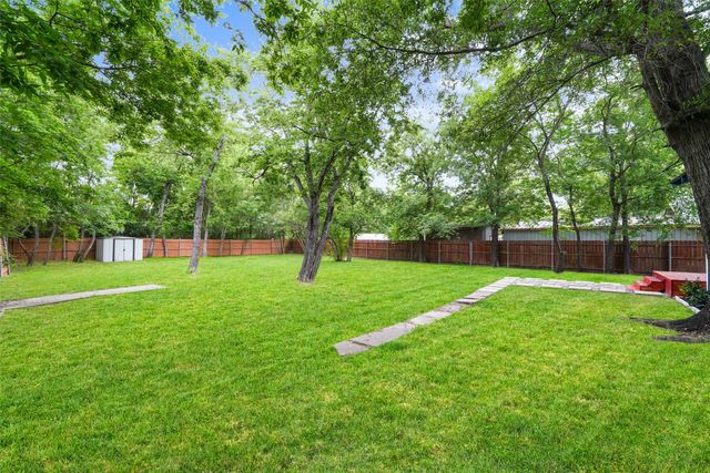 1506 Walnut Street, Greenville, TX 75401