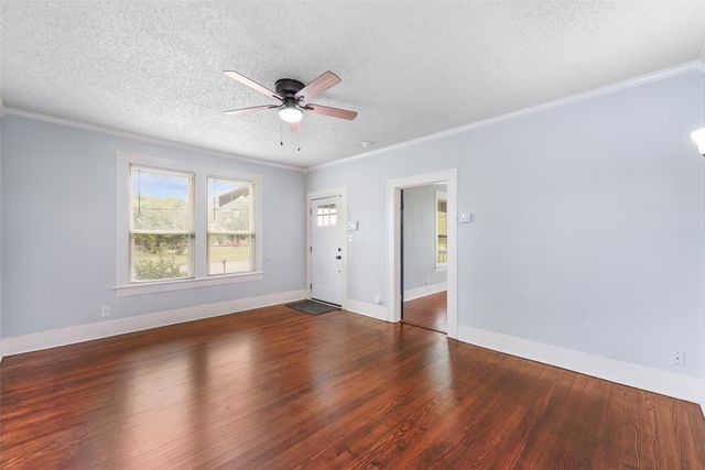 1506 Walnut Street, Greenville, TX 75401