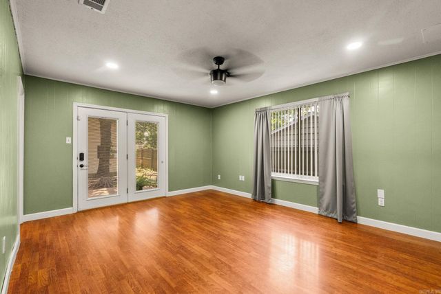 9100 PEACH TREE, Sherwood, AR 72120