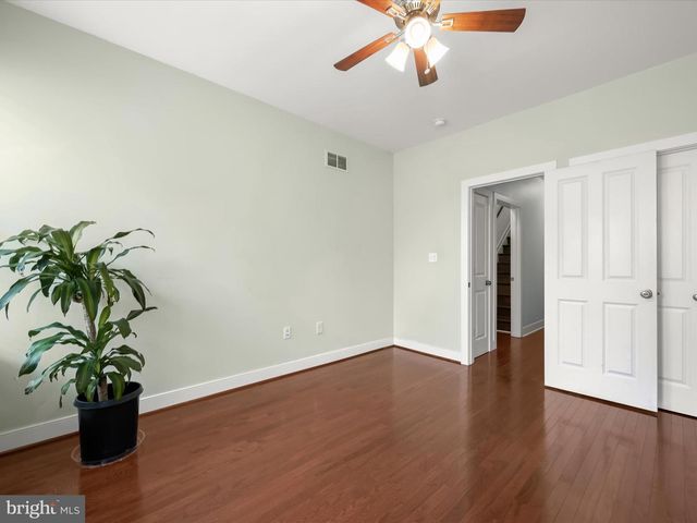 404 E LANVALE ST, Baltimore, MD 21202