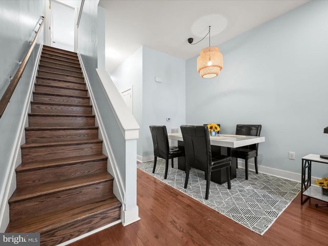 404 E LANVALE ST, Baltimore, MD 21202