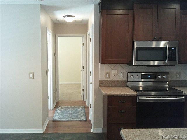 1035 S Brookfield Drive, Lecanto, FL 34461
