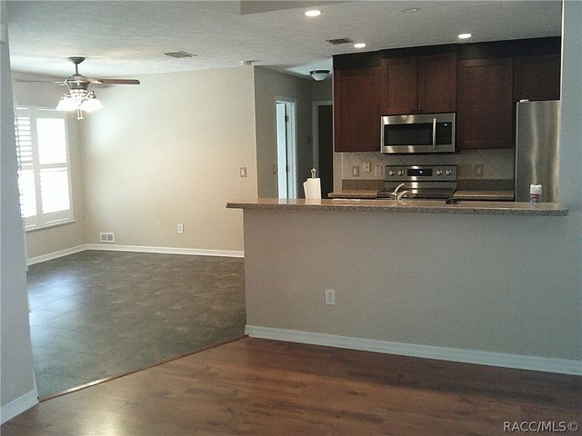 1035 S Brookfield Drive, Lecanto, FL 34461