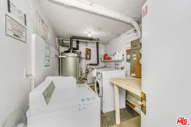 933 11th Street 18, Santa Monica, CA 90403