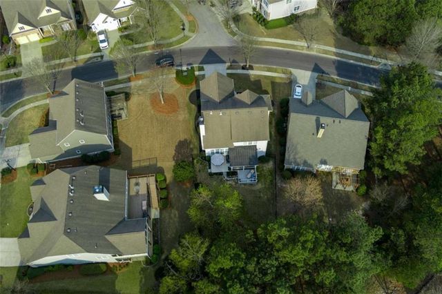 7553 Copper Kettle Way, Flowery Branch, GA 30542