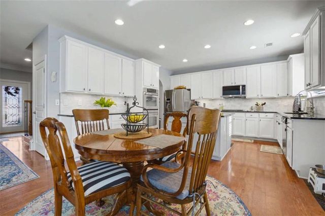 7553 Copper Kettle Way, Flowery Branch, GA 30542