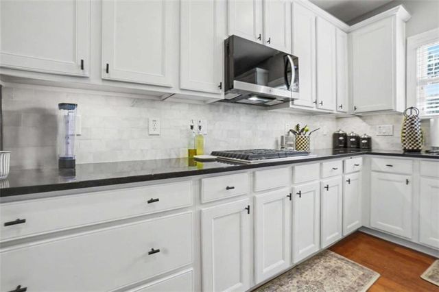 7553 Copper Kettle Way, Flowery Branch, GA 30542