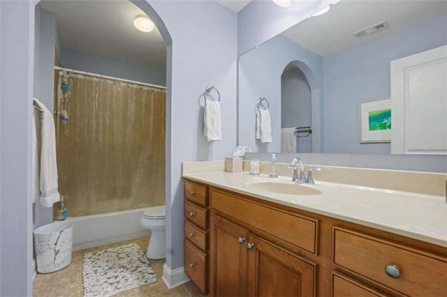 7553 Copper Kettle Way, Flowery Branch, GA 30542
