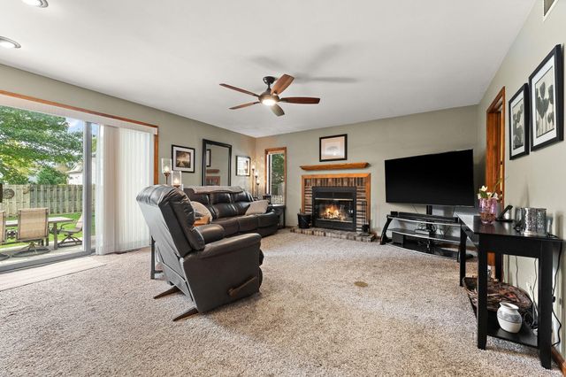 1701 Boca Lago Drive, Valparaiso, IN 46383