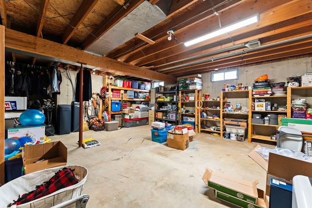 1701 Boca Lago Drive, Valparaiso, IN 46383