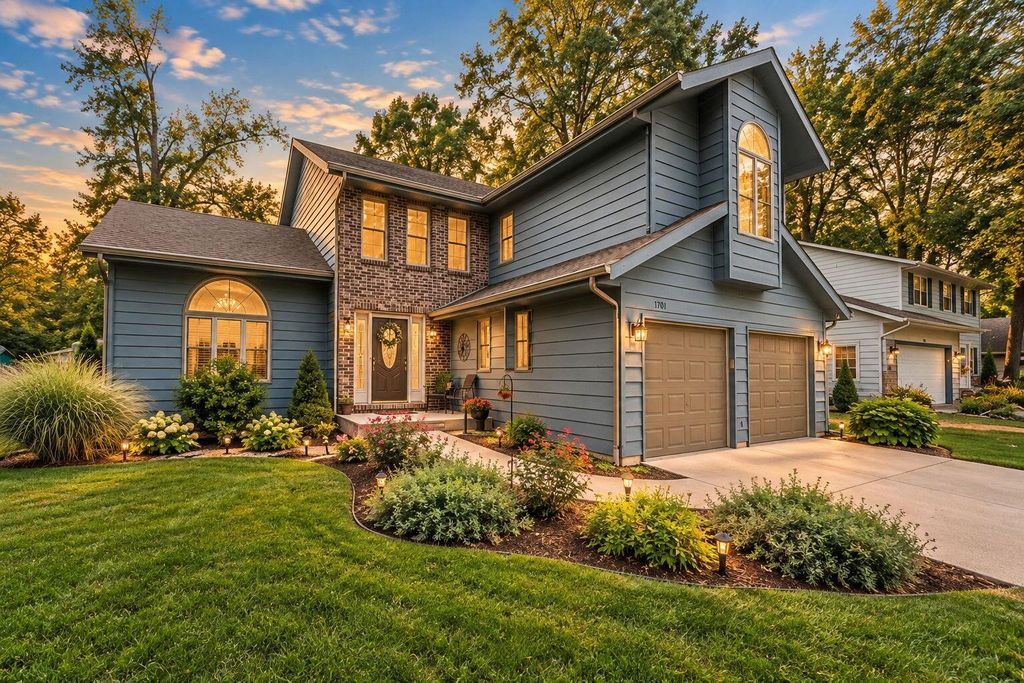 1701 Boca Lago Drive, Valparaiso, IN 46383