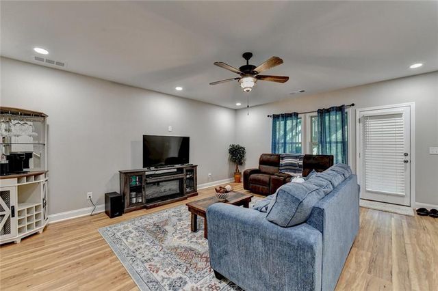 2980 Coach River Way, Cumming, GA 30040