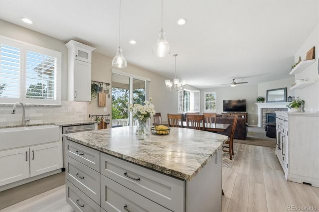 6867 S Duquesne Court, Aurora, CO 80016