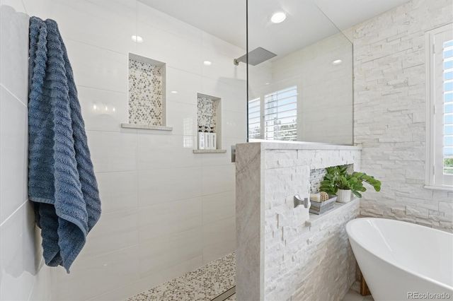 6867 S Duquesne Court, Aurora, CO 80016