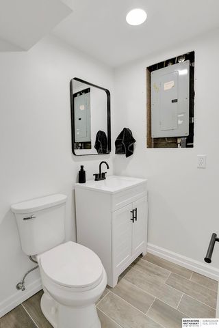 7078 Girard Street, Omaha, NE 68152