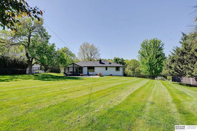7078 Girard Street, Omaha, NE 68152