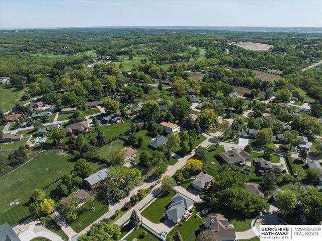 7078 Girard Street, Omaha, NE 68152