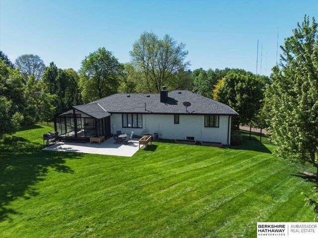 7078 Girard Street, Omaha, NE 68152