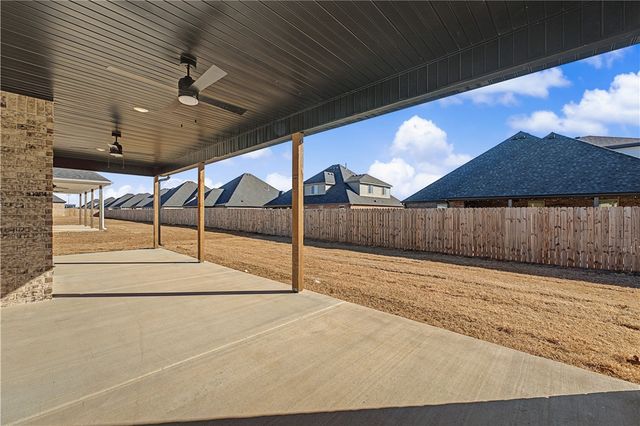 1511 Tiffany Street, Centerton, AR 72719