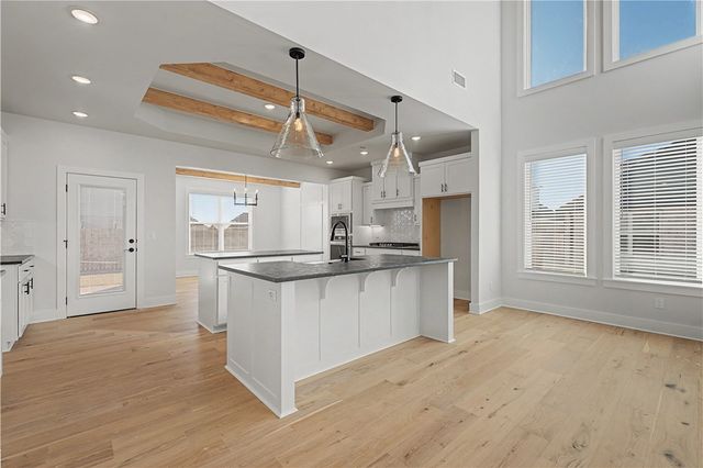 1511 Tiffany Street, Centerton, AR 72719