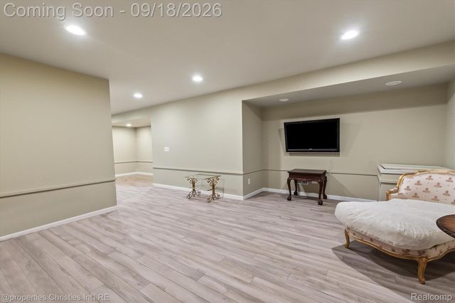 23032 Cheyenne Drive, Lyon Charter Township, MI 48178