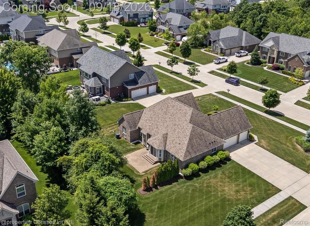 23032 Cheyenne Drive, Lyon Charter Township, MI 48178