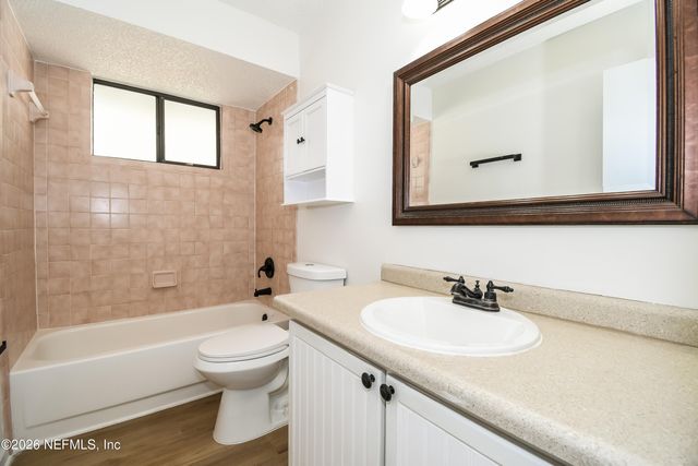 1782 OAK GROVE Drive S, Green Cove Springs, FL 32043