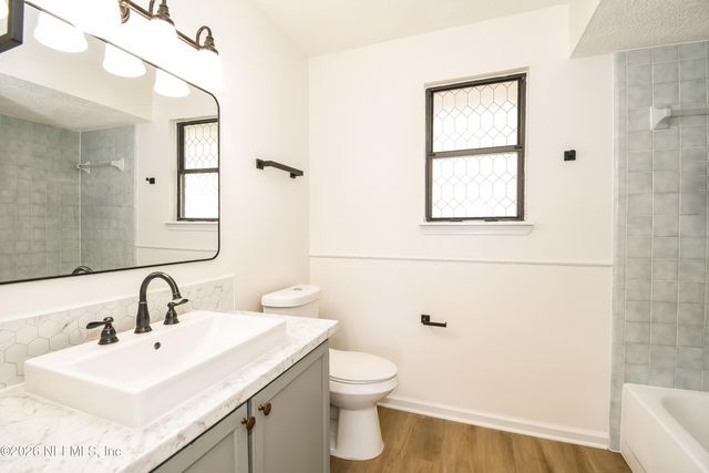 1782 OAK GROVE Drive S, Green Cove Springs, FL 32043