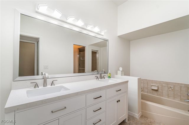 5605 SW 12th AVE 107, Cape Coral, FL 33914