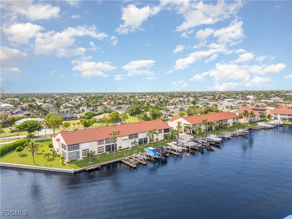 5605 SW 12th AVE 107, Cape Coral, FL 33914