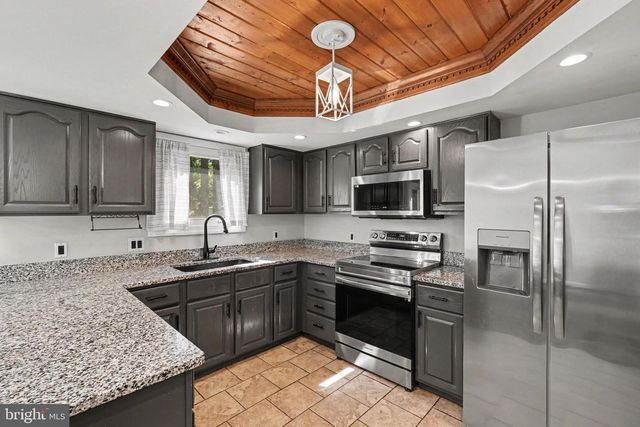1007 RICHMOND DR, Stafford, VA 22554